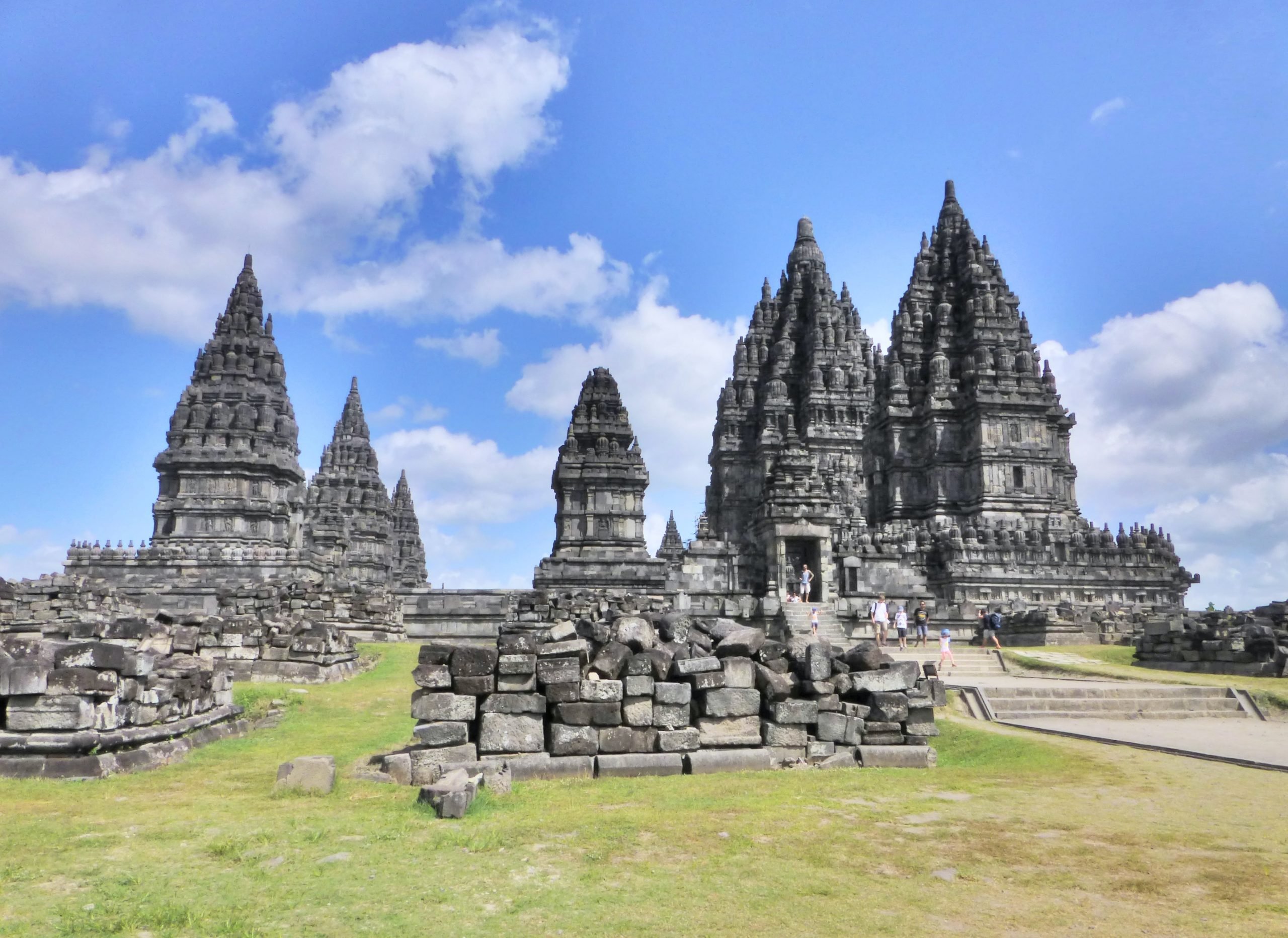 Candi di Sekitar Prambanan